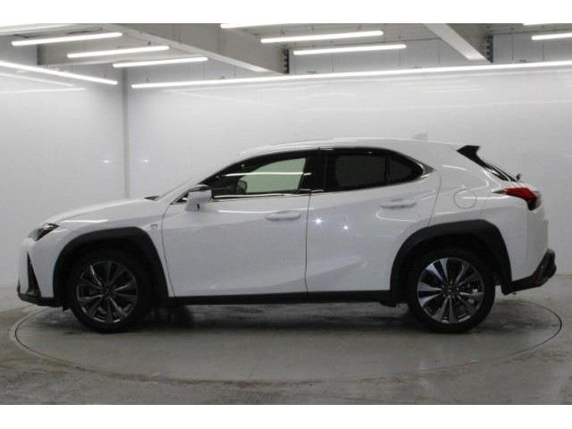 TOYOTA LEXUS UX200 2018 Image 31