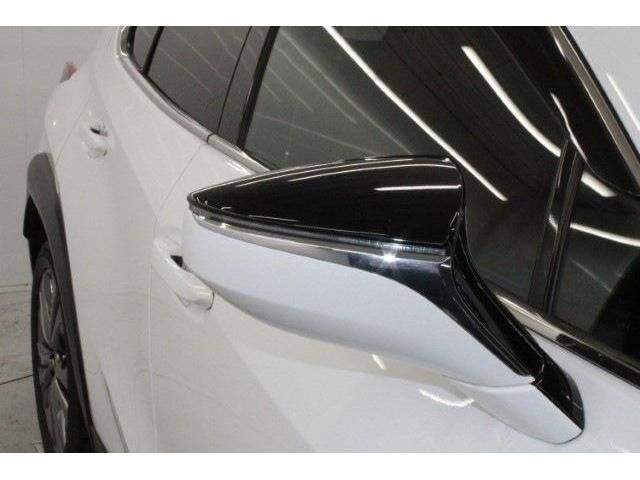 TOYOTA LEXUS UX200 2018 Image 31