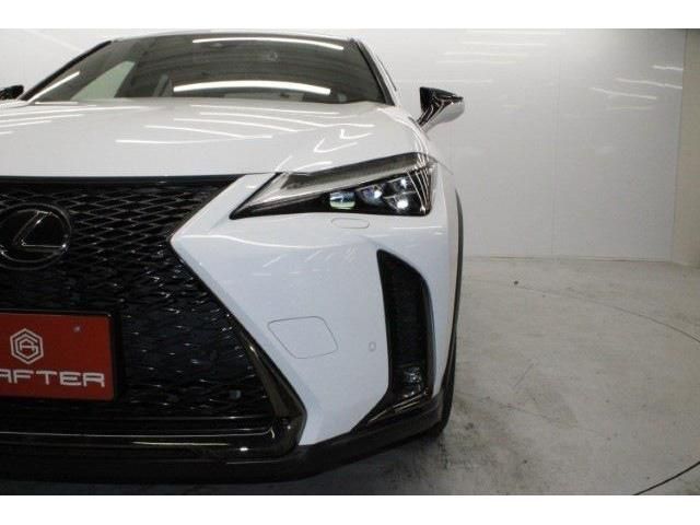 TOYOTA LEXUS UX200 2018 Image 31