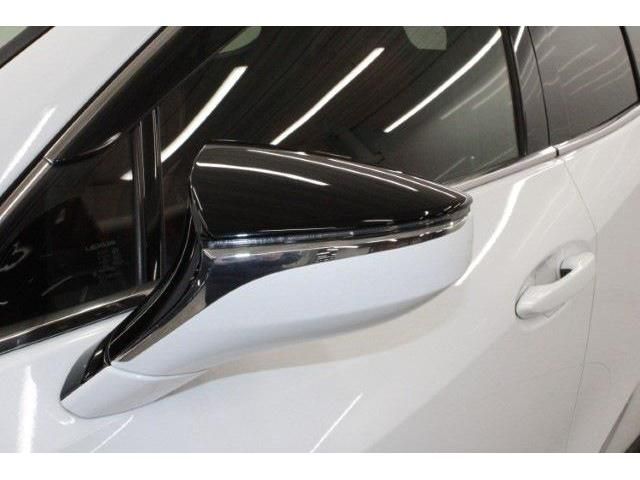 TOYOTA LEXUS UX200 2018 Image 31