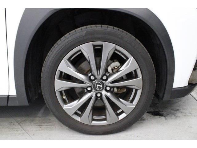 TOYOTA LEXUS UX200 2018 Image 31