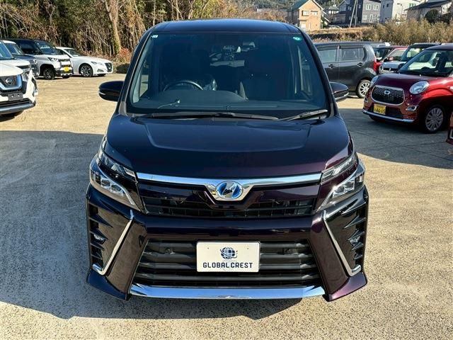 TOYOTA VOXY HYBRID 2019 Image 31
