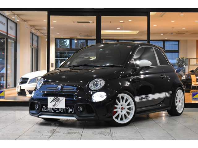 FIAT ABARTH 695 2022 Image 31