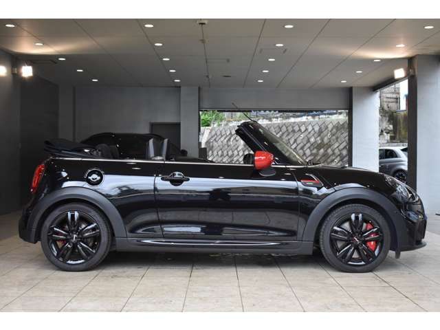 BMW MINI OPEN 2022 Image 31