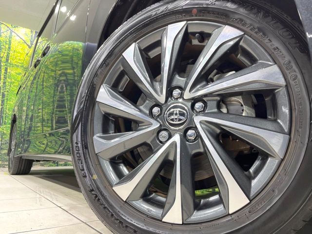 TOYOTA VOXY HYBRID 2023 Image 31