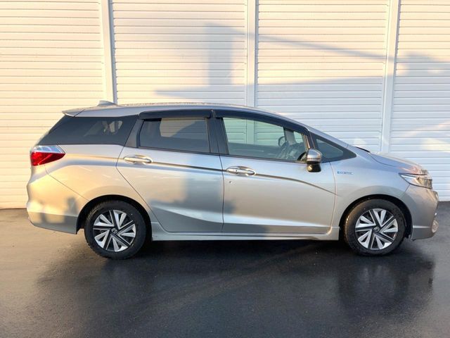 HONDA SHUTTLE HYBRID 2016 Image 31