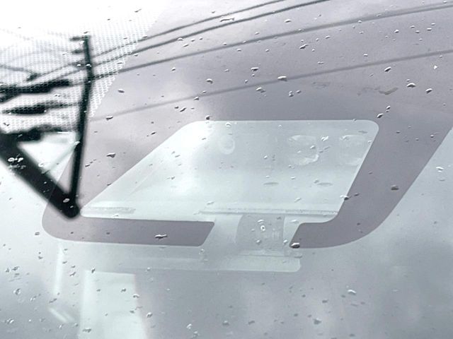 TOYOTA VOXY 2017 Image 31