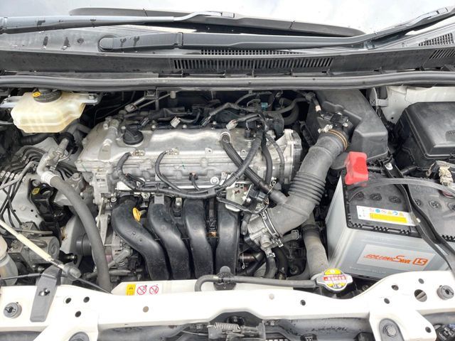 TOYOTA VOXY 2017 Image 31