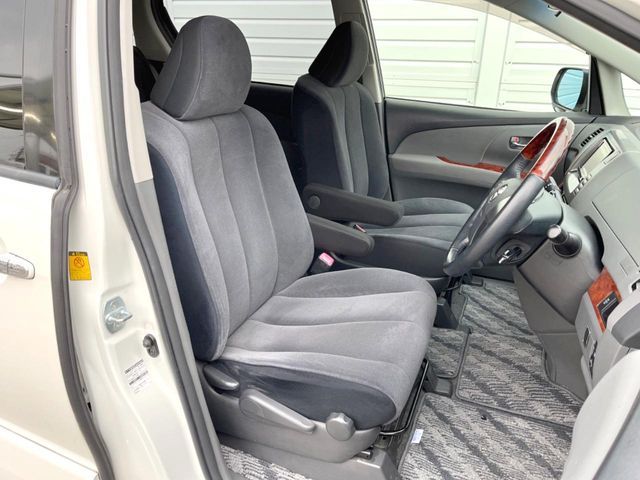 TOYOTA ESTIMA 2011 Image 31