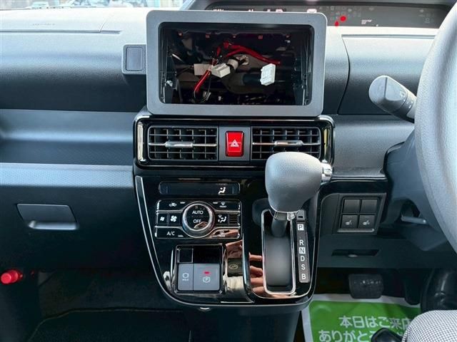 DAIHATSU TANTO CUSTOM 2024 Image 31