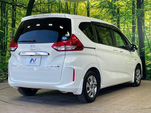 HONDA FREED HYBRID 2017 Image 31