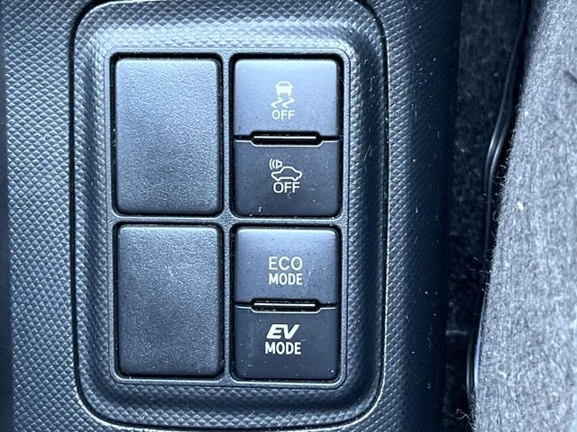 TOYOTA AQUA 2017 Image 31