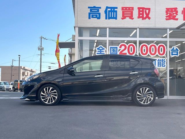 TOYOTA AQUA 2017 Image 31