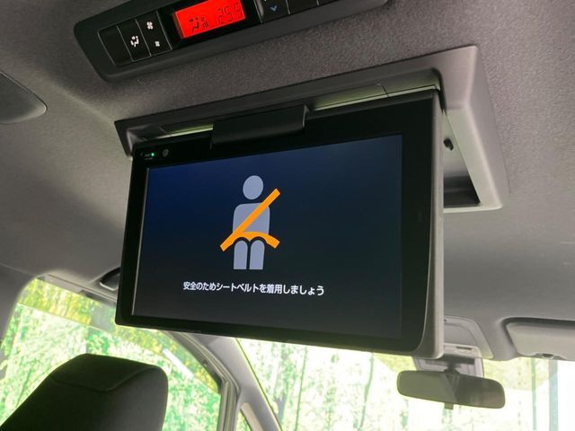 TOYOTA VOXY 2019 Image 31