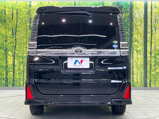 TOYOTA VOXY 2019 Image 31