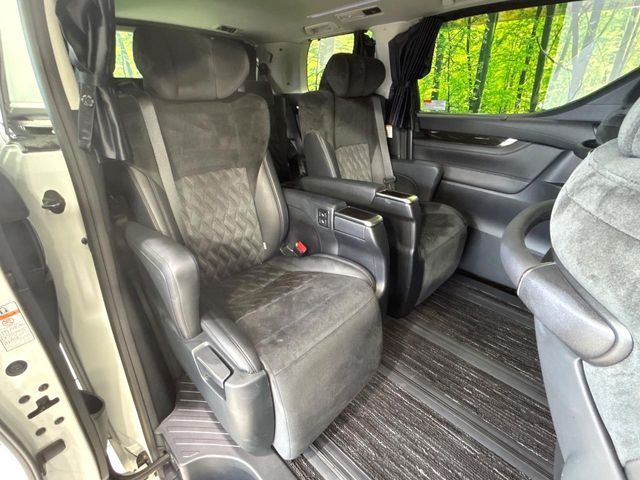 TOYOTA VELLFIRE 2017 Image 31