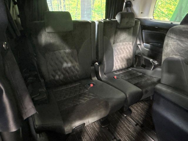 TOYOTA VELLFIRE 2017 Image 31