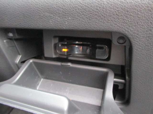 NISSAN SERENA  S-HYBRID 4WD 2017 Image 31