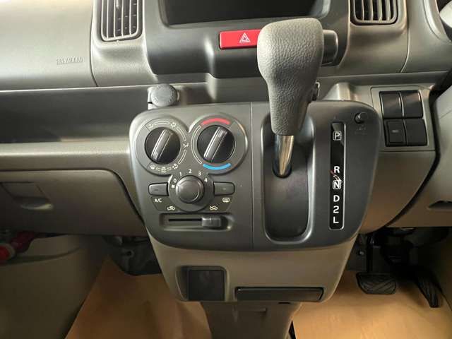 SUZUKI EVERY VAN 4WD 2025 Image 31