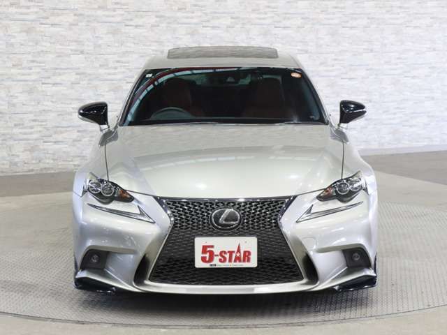 TOYOTA LEXUS IS200T 2015 Image 31
