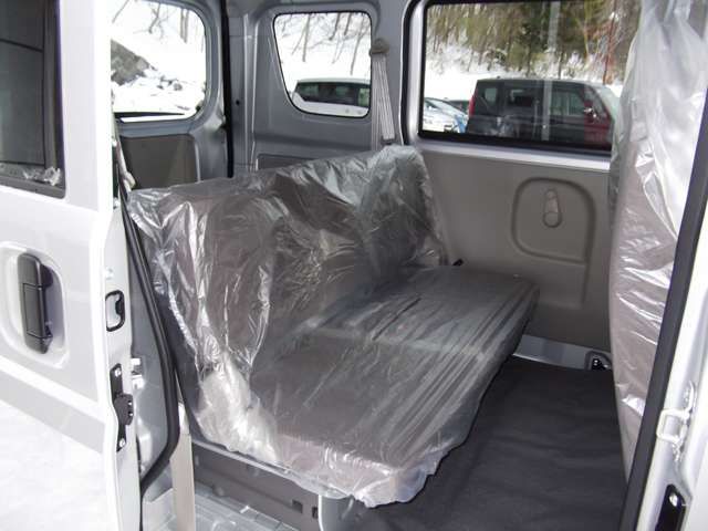 SUZUKI EVERY VAN 4WD 2025 Image 31