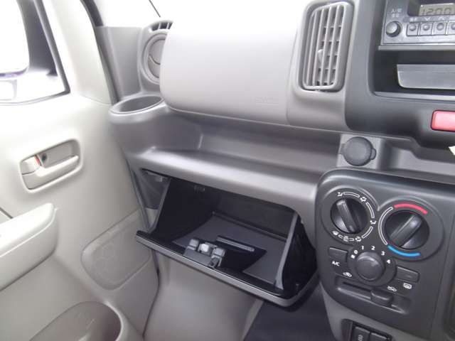 SUZUKI EVERY VAN 4WD 2025 Image 31