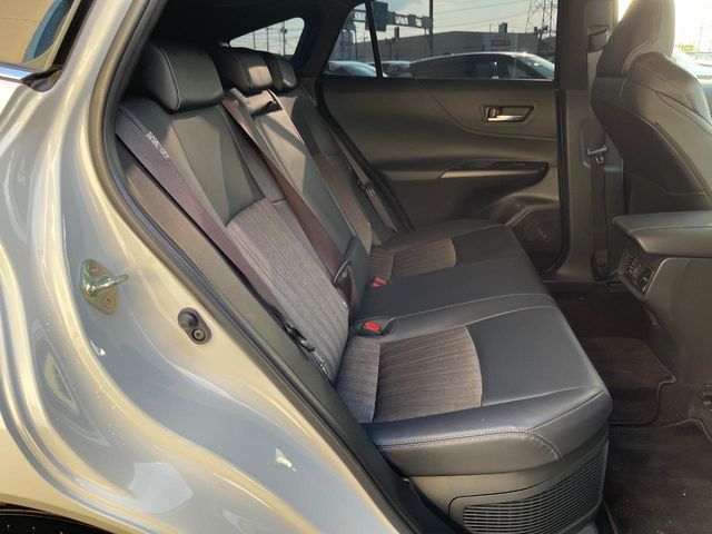 TOYOTA HARRIER HYBRID 2025 Image 31