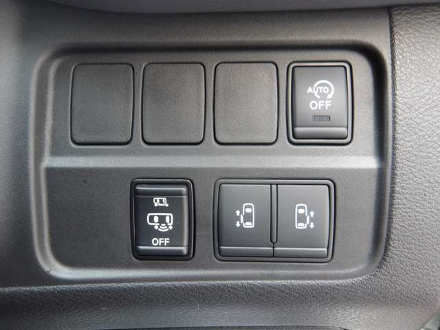 NISSAN SERENA  S-HYBRID 4WD 2022 Image 31