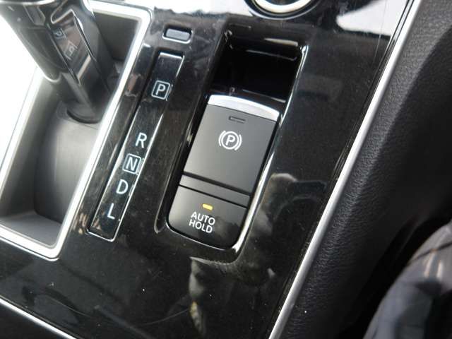 NISSAN SERENA  S-HYBRID 4WD 2022 Image 31