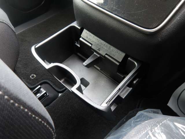 NISSAN SERENA  S-HYBRID 4WD 2022 Image 31