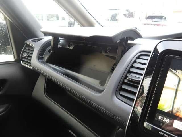 NISSAN SERENA  S-HYBRID 4WD 2022 Image 31