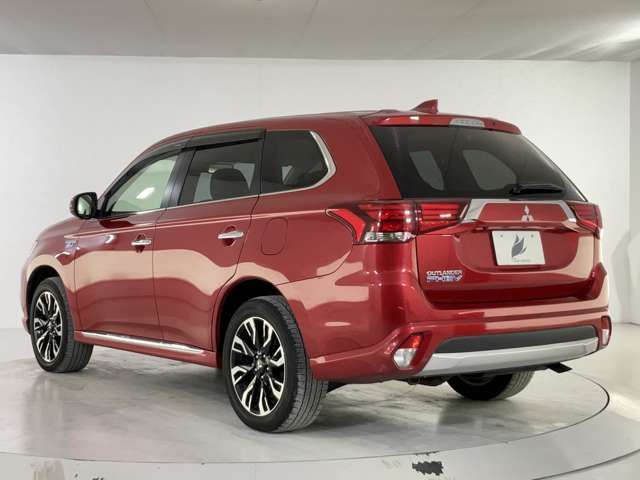 MITSUBISHI OUTLANDER PHEV 2015 Image 31