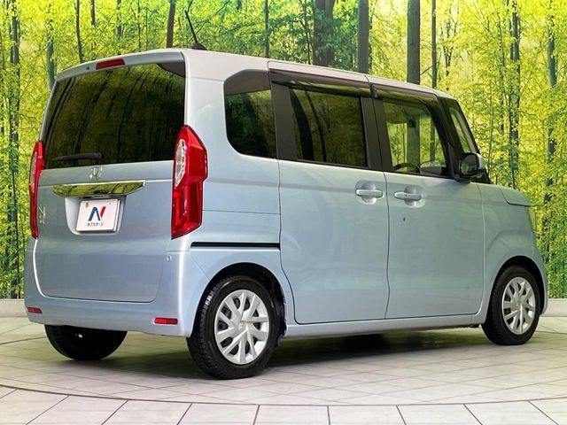 HONDA N BOX 2019 Image 31