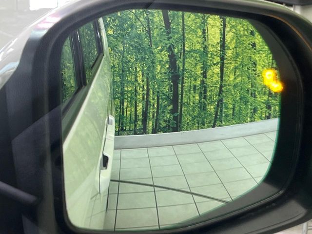 HONDA STEPWAGON E:HEV SPAD 2022 Image 31