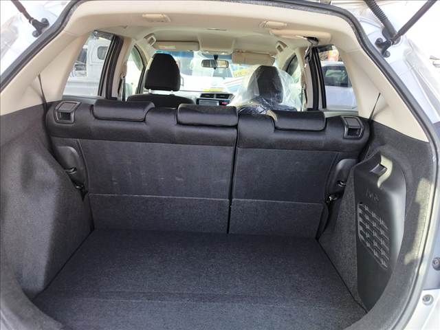 HONDA FIT HYBRID 2015 Image 31