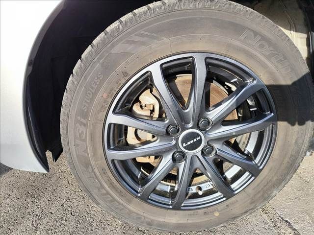 HONDA FIT HYBRID 2015 Image 31