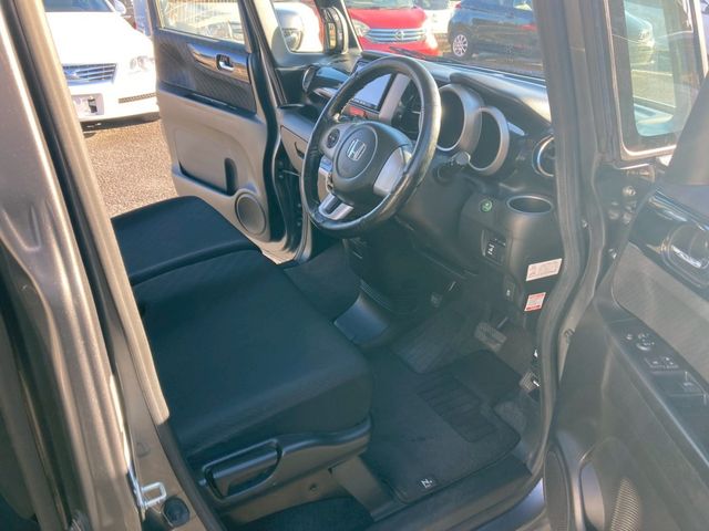 HONDA N BOX+ CUSTOM 4WD 2012 Image 31