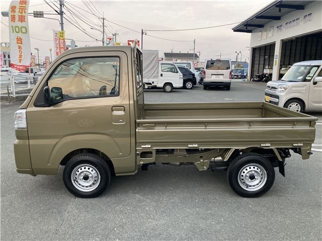 DAIHATSU HIJET TRUCK 4WD 2024 Image 31