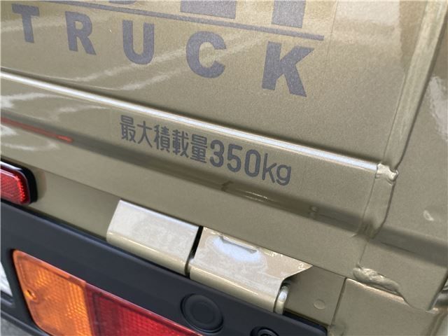 DAIHATSU HIJET TRUCK 4WD 2024 Image 31