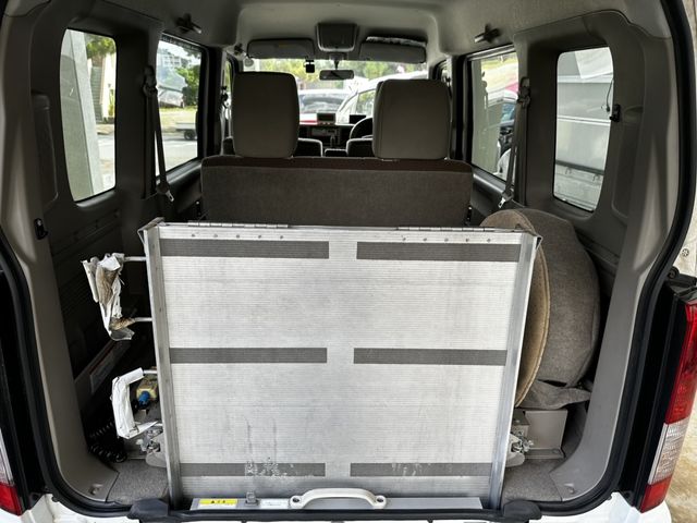 SUZUKI EVERY WAGON 2015 Image 31