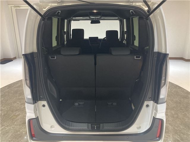 HONDA N BOX 2024 Image 31