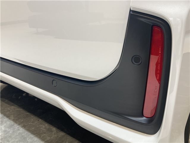 HONDA N BOX 2024 Image 31