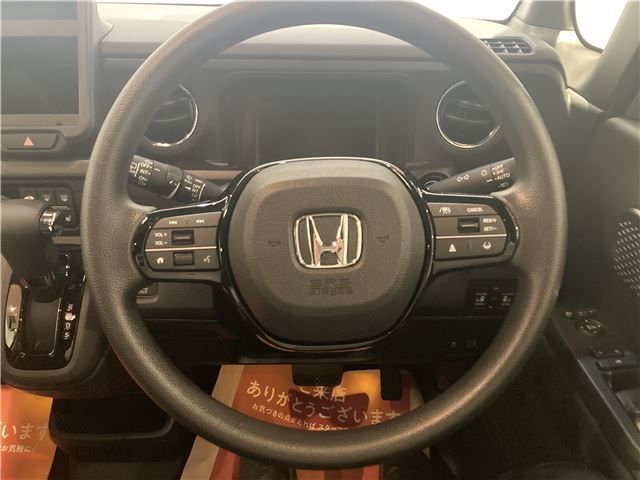 HONDA N BOX 2024 Image 31