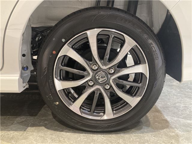 HONDA N BOX 2024 Image 31