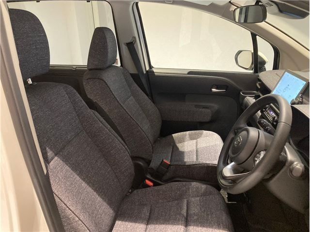 TOYOTA SIENTA HYBRID 2023 Image 31