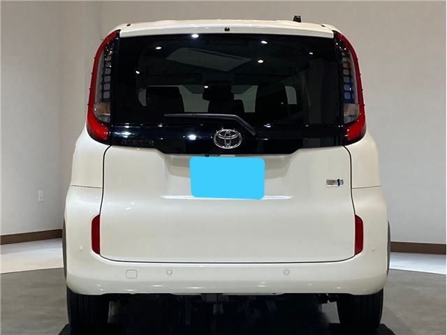 TOYOTA SIENTA HYBRID 2023 Image 31