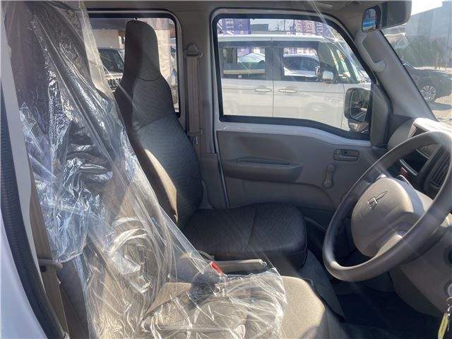 MITSUBISHI MINICAB VAN 2023 Image 31