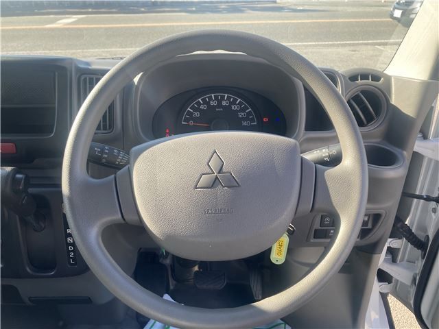 MITSUBISHI MINICAB VAN 2023 Image 31