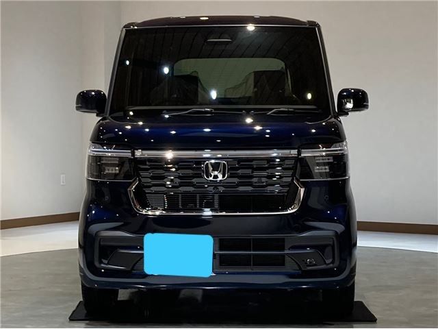 HONDA N BOX CUSTOM 2023 Image 31