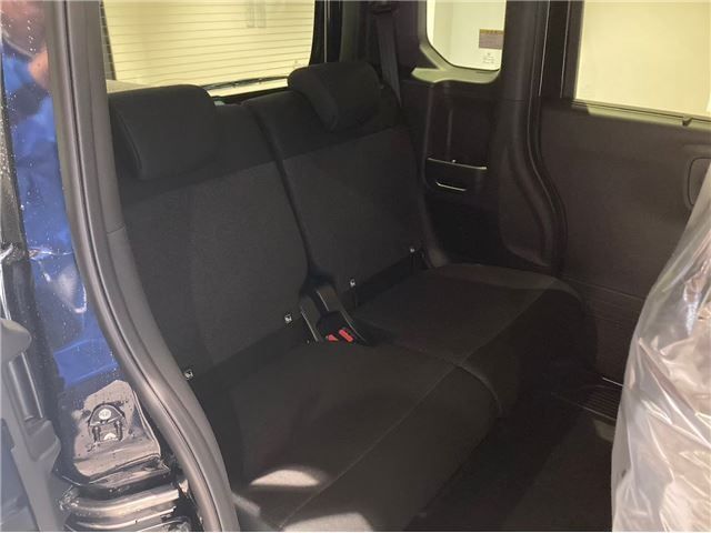 HONDA N BOX CUSTOM 2023 Image 31